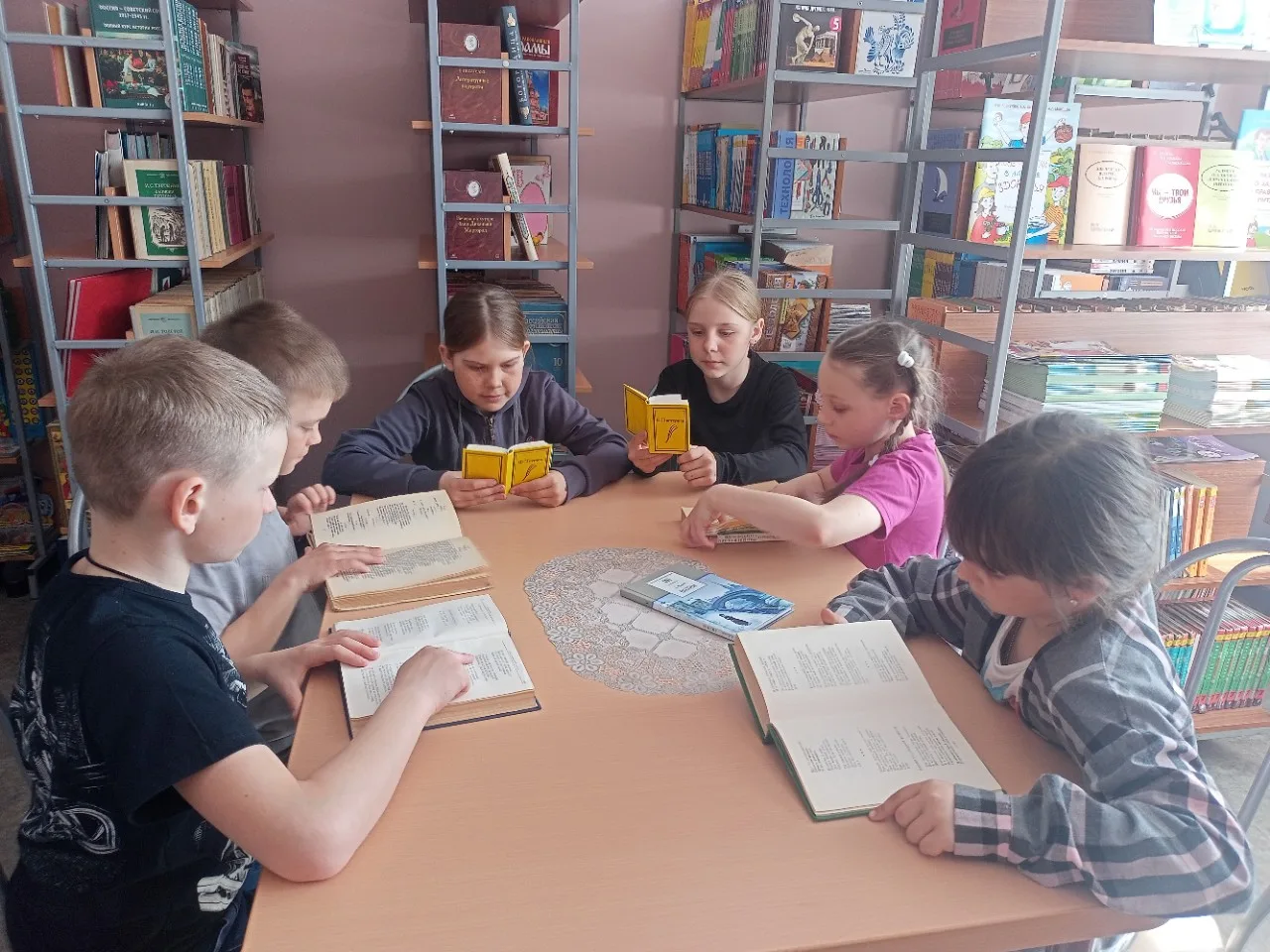 «Час поэзии»